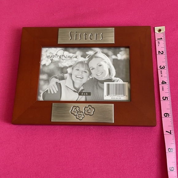 Adorable ‘Sisters’ Photo Frame - Picture 8 of 8